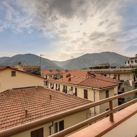 Appartement Aweshomeitaly - Bay Windows *