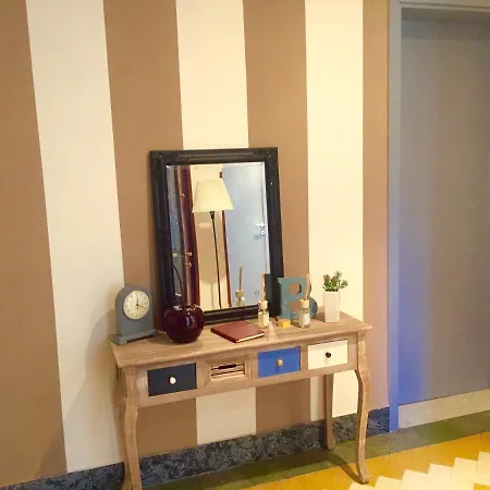 Aweshomeitaly - Bay Windows La Spezia