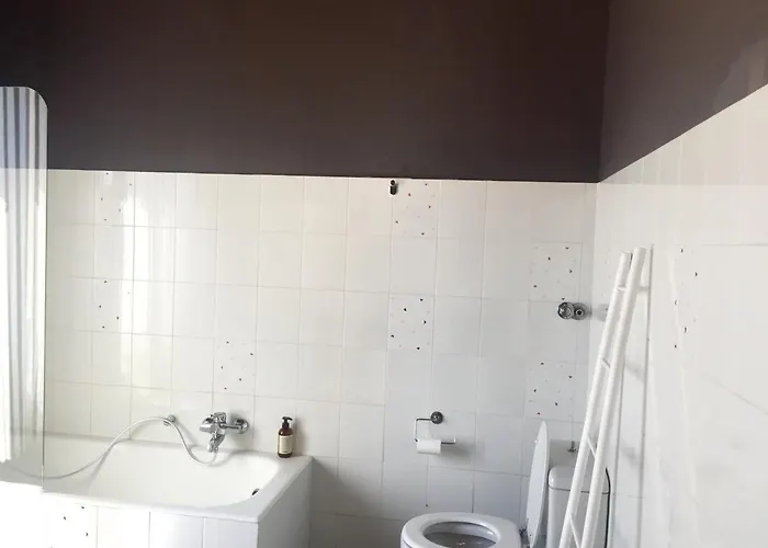 Aweshomeitaly - Bay Windows Apartment