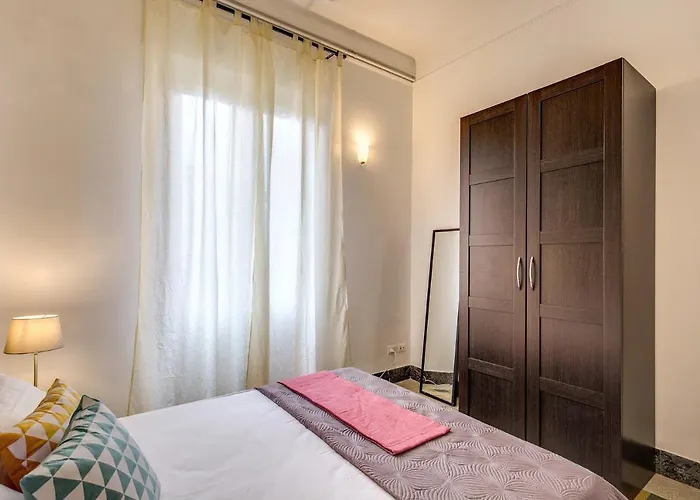 Aweshomeitaly - Bay Windows Apartment La Spezia